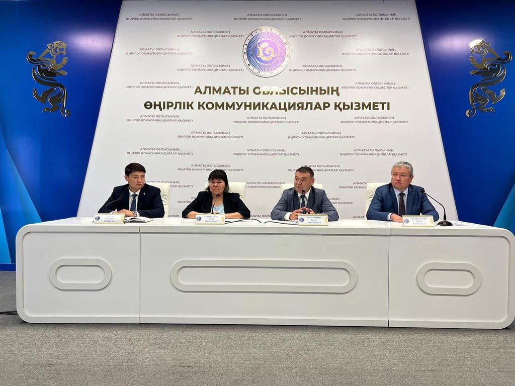 В Алматинской области бригады скорой помощи на 100% обеспечены санитарным автотранспортом