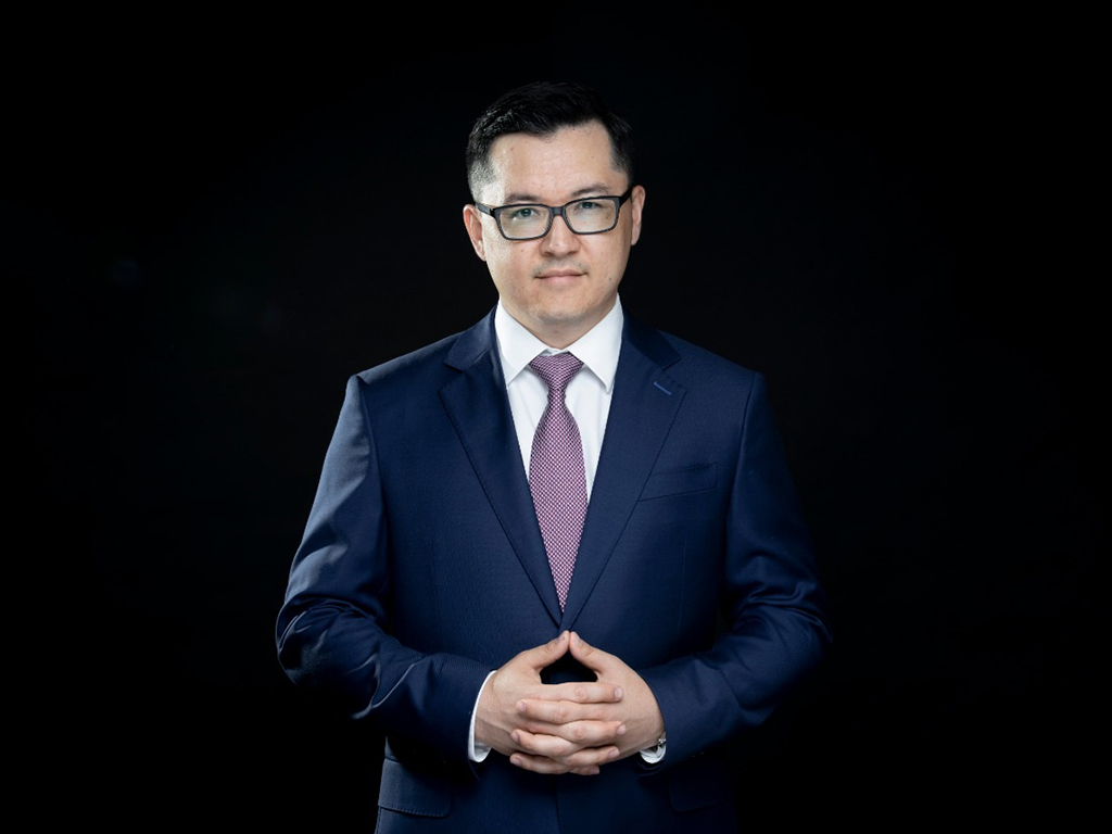 РЕНАТ БЕКТҰРОВ: Өмірдегі жетістіктерім үшін ұстаздарыма ризамын