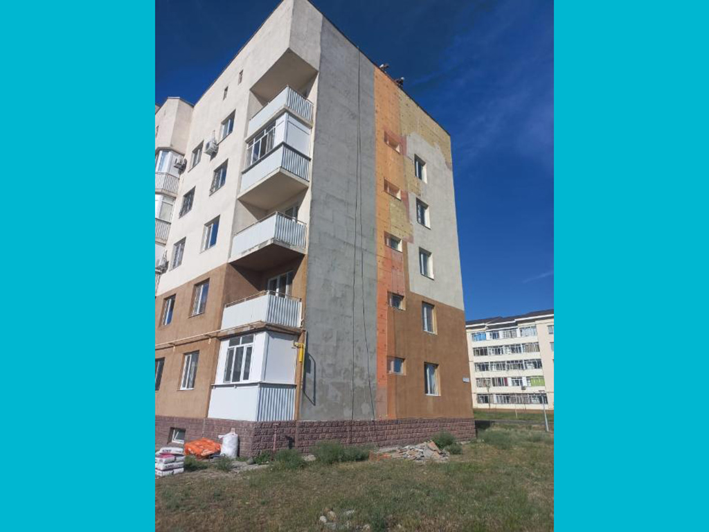 В области Жетісу ремонтируют кровли 34 домов и фасады 10 многоэтажек за счет бюджета