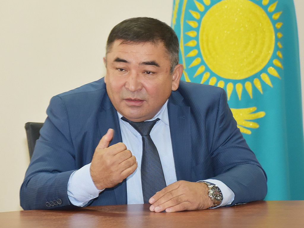 Адалдық пен адамдық – қоғам айнасы