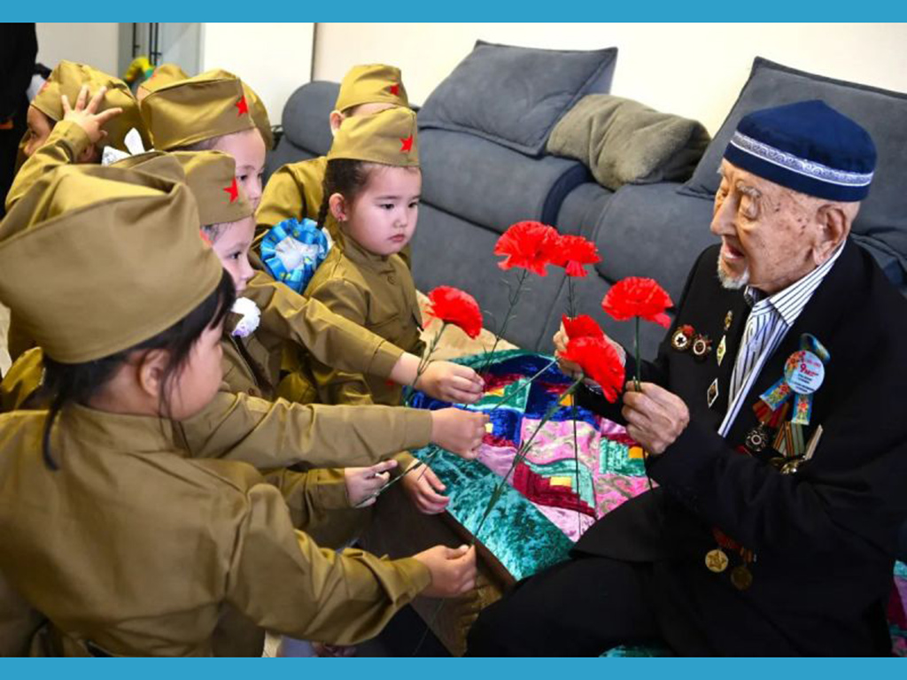 80-летие Великой Победы: Необычная делегация посетила ветерана ВОВ