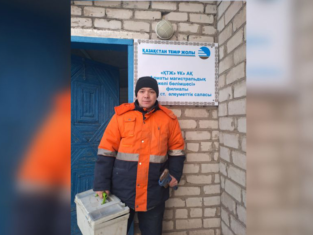 Сантехник из Алаколя принимает за счастье своих 7 детей и супругу