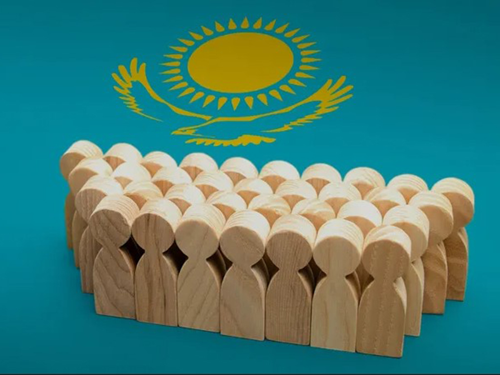 76,4% населения страны доверяют президенту Токаеву – опрос