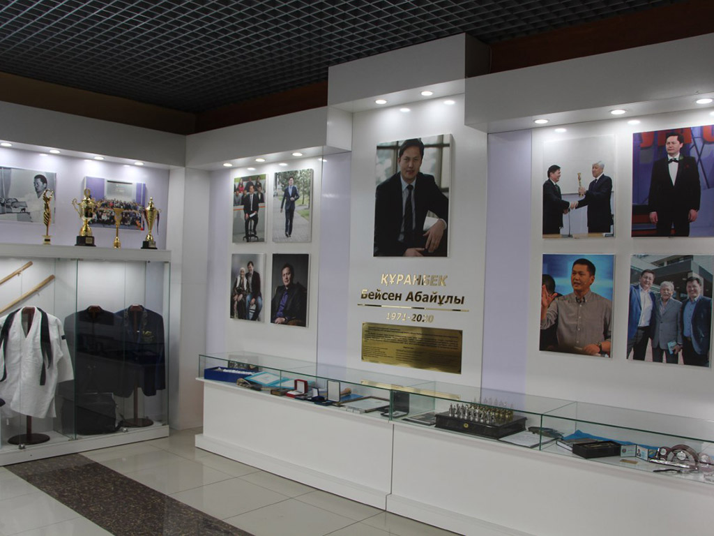 Музейный уголок памяти Бейсена Куранбека открылся в Талдыкоргане