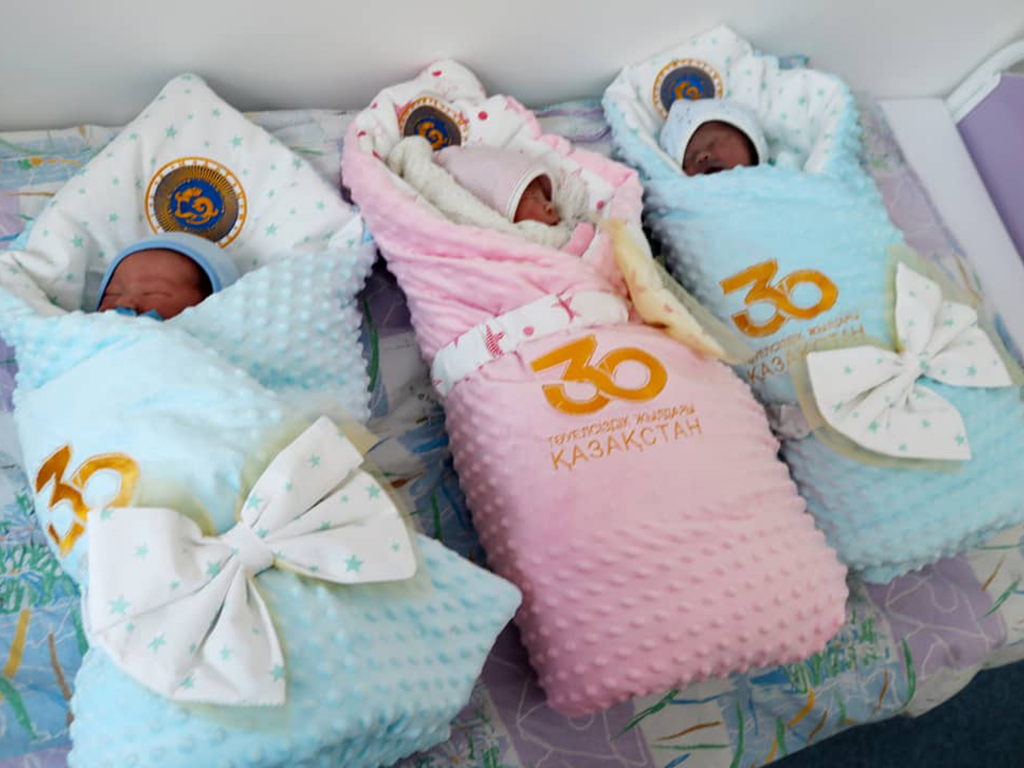 К 30-летию Независимости Казахстана в Алматинской области появились на свет 150 младенцев