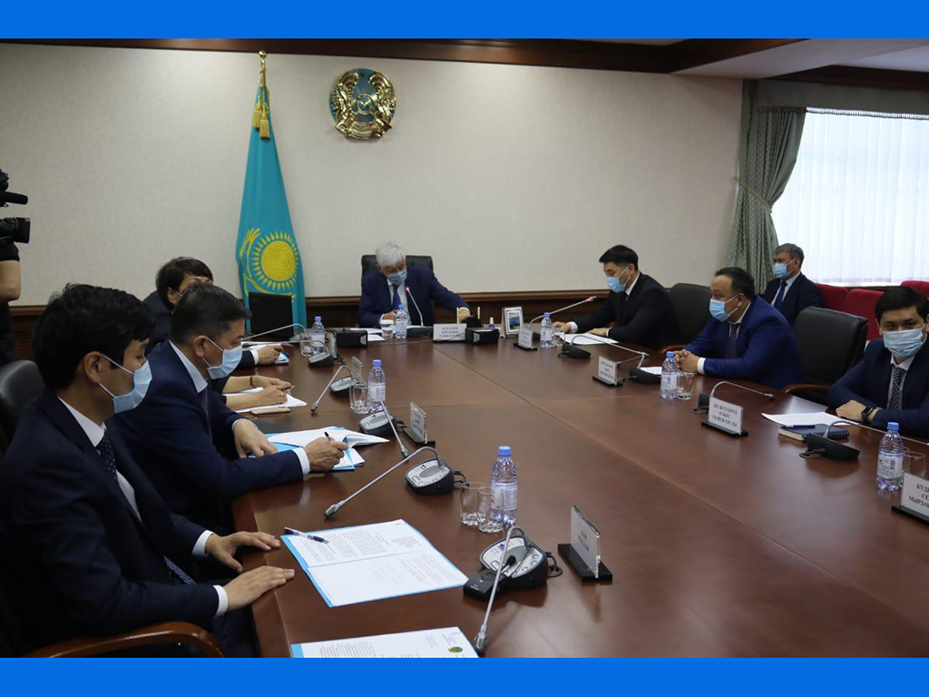 АЛМАТЫ ОБЛЫСЫНЫҢ ӘКІМІ ӨҢІРДЕГІ СЫБАЙЛАС ЖЕМҚОРЛЫҚҚА ҚАРСЫ ІС-ҚИМЫЛ ЖӨНІНДЕГІ ВЕДОМСТВОАРАЛЫҚ КОМИССИЯНЫҢ КЕЗЕКТІ ОТЫРЫСЫН ӨТКІЗДІ