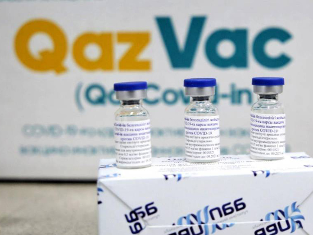 В вакцине QazVac изменят штамм коронавируса