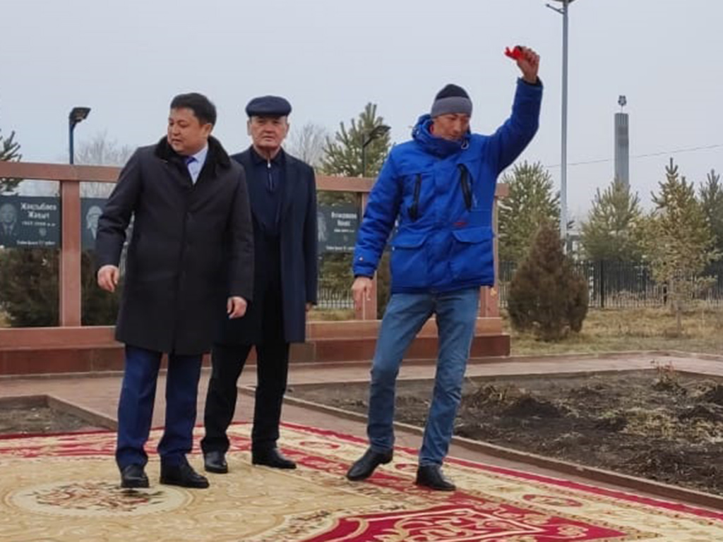 В канун Нового года, в селе Актерек Алматинской области сразу 7 семей справили новоселье