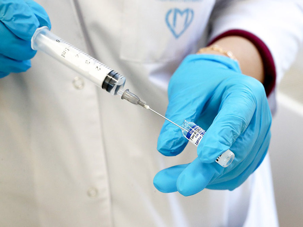 Алматы облысында 55 мың жасөспірім вакцина алды