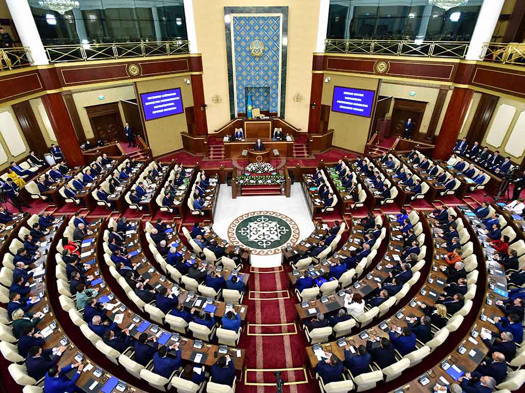 Глава государства Касым-Жомарт Токаев выступил на открытии первой сессии Парламента VIII созыва