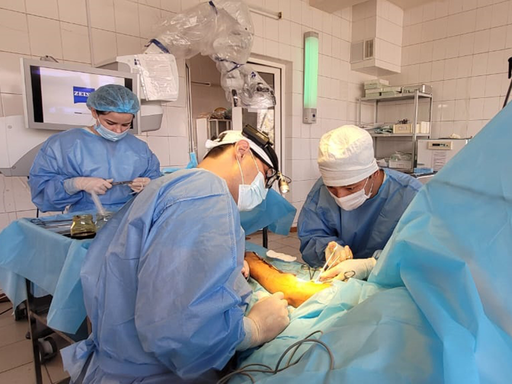 Врач из Шымкента провел мастер-класс в областной больнице города Талдыкорган