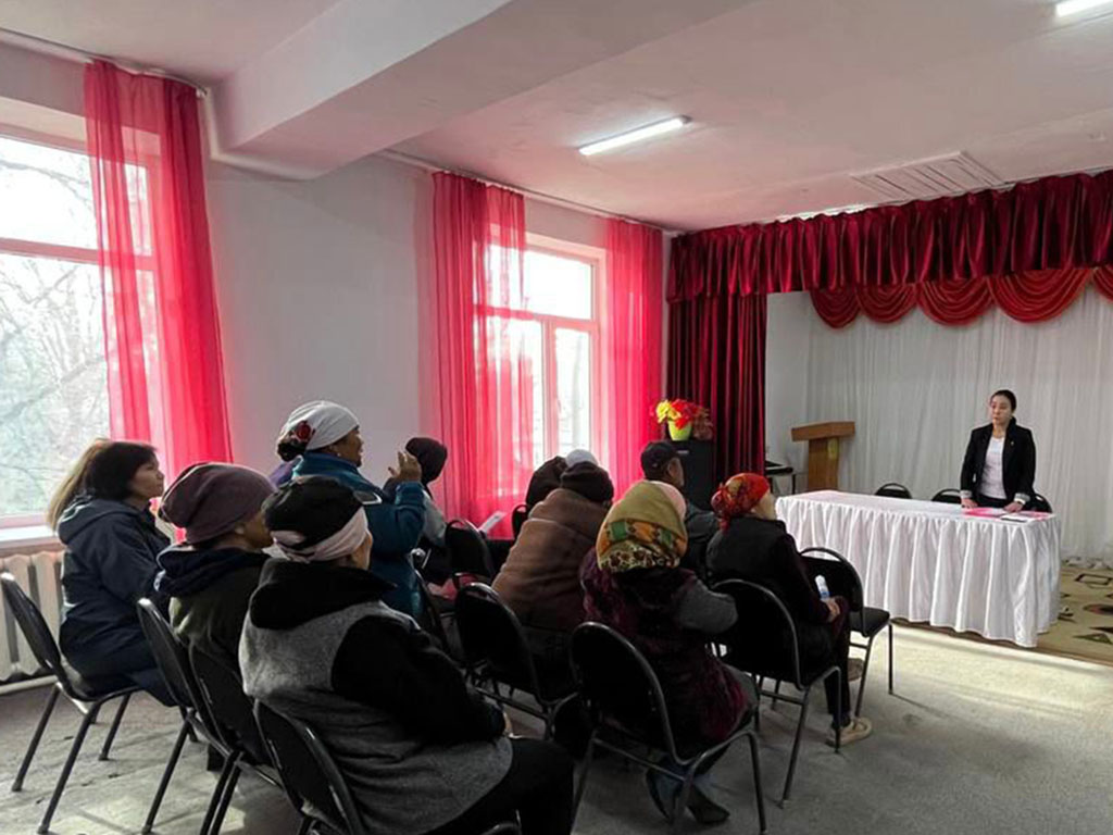 Филиал ФСМС провел встречу с населением отдаленных сельских округов Каратальского района