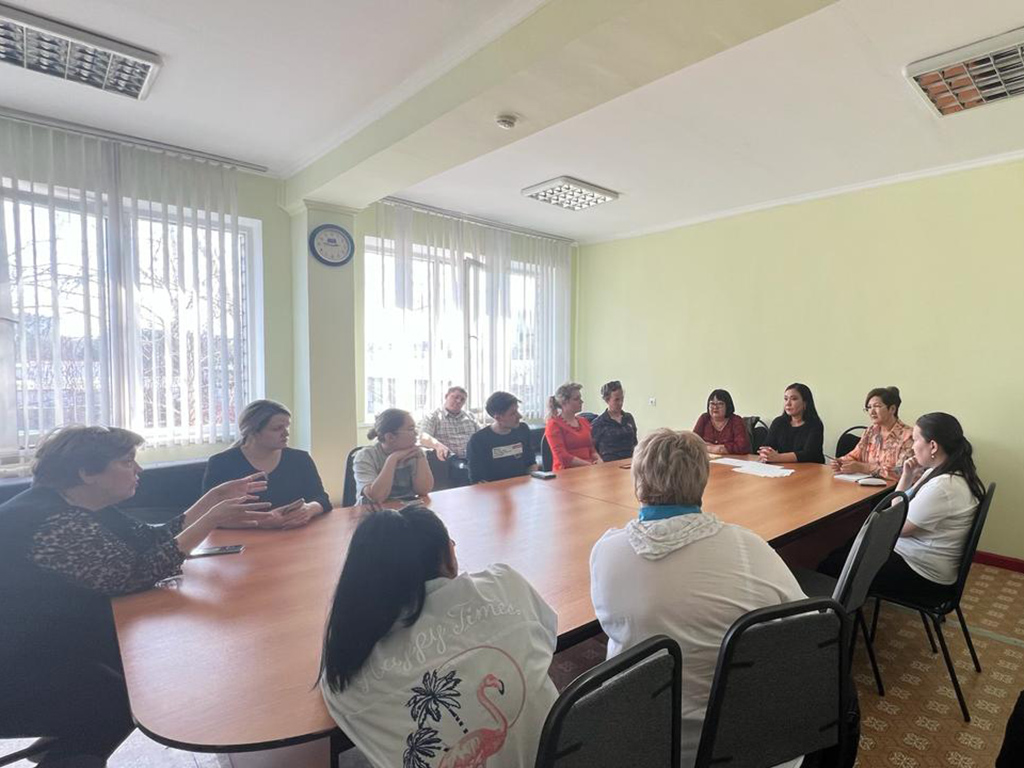 ФСМС и представители поликлиник города Талдыкорган встретились с коллективом Жетісу водоканал