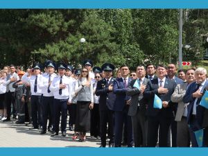 Государственные символы, пробуждают патриотические чувства