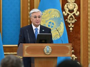 Глава государства Касым-Жомарт Токаев выступил на церемонии награждения медицинских работников 