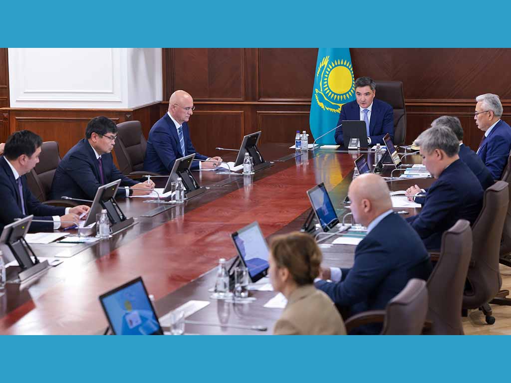 Олжас Бектенов провел совещание о ходе исполнения поручений Президента по повышению качества автодорог