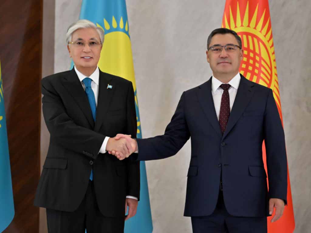 Касым-Жомарт Токаев и Садыр Жапаров провели переговоры