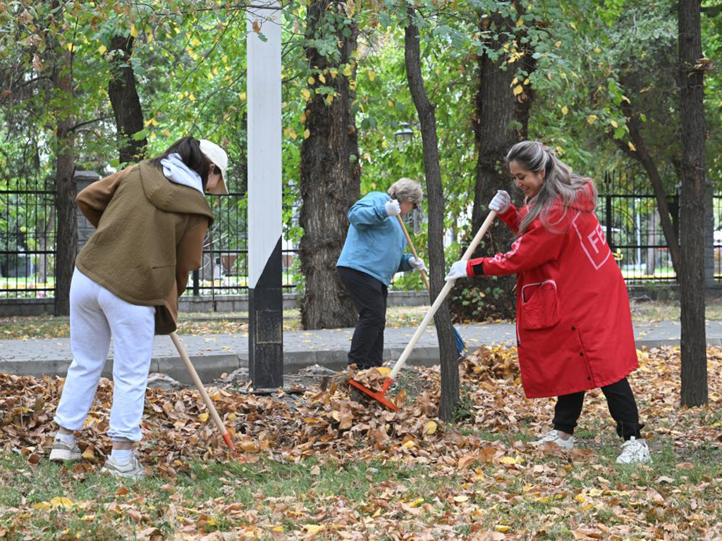 Глобальная экоакции «World Clean Up Day»: в Жетiсу приняли участие 13 тыс. жителей, очищено порядка 500 га, вывезено свыше 700 тонн отходов
