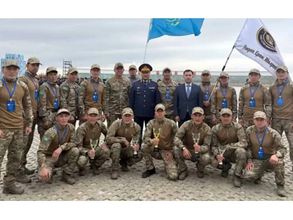 Казахстанские полицейские стали серебряными призерами международного турнира в Урумчи
