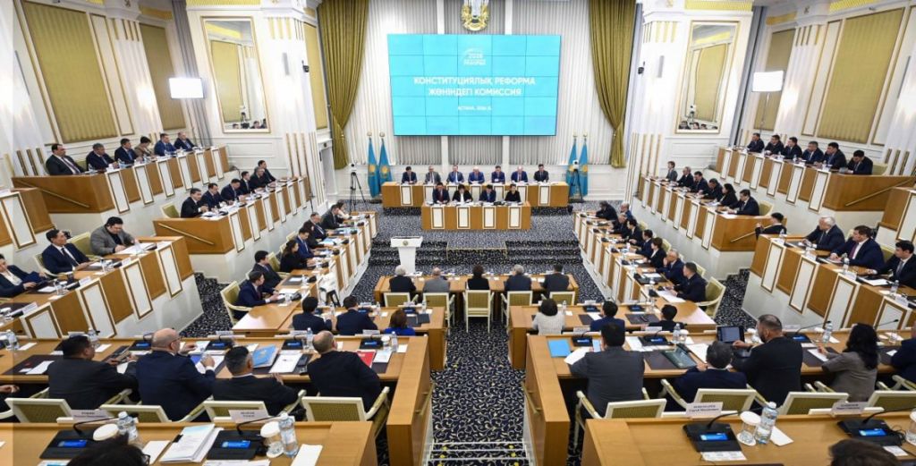 Конституционная реформа: поправки затронут 84% текста Основного закона Казахстана