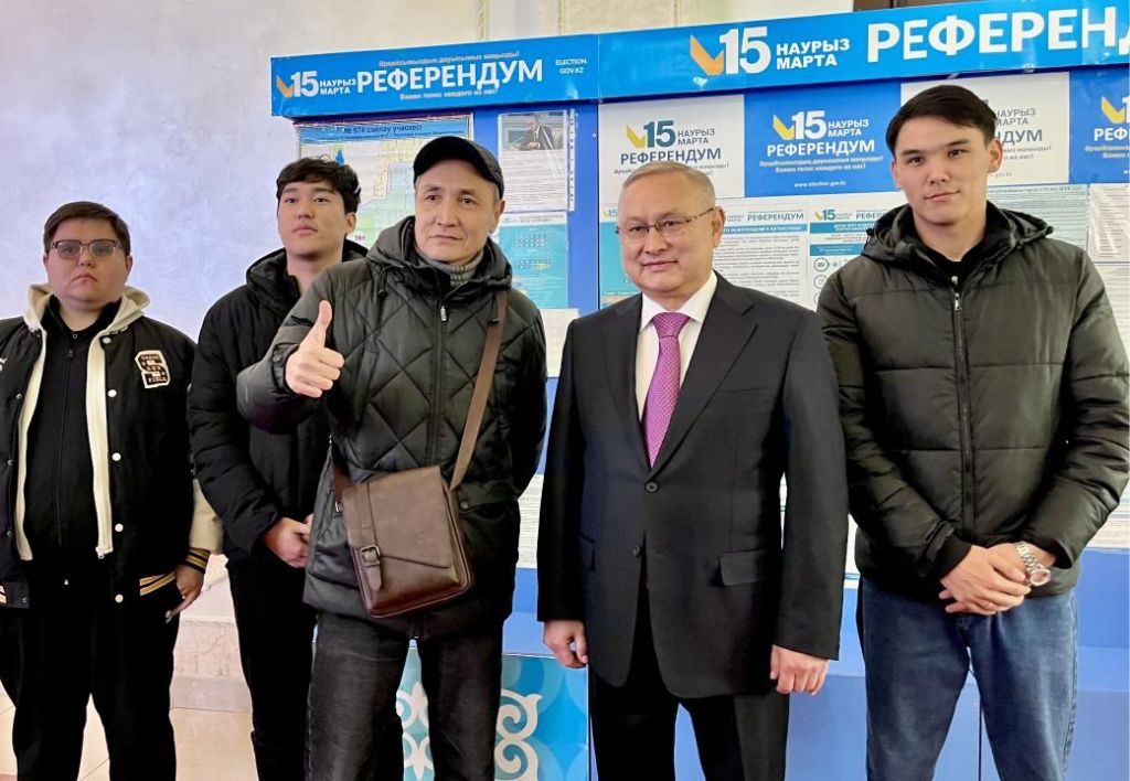 «Я проголосовал за процветание нашей страны»: аким области Жетісу Бейбит Исабаев принял участие в референдуме
