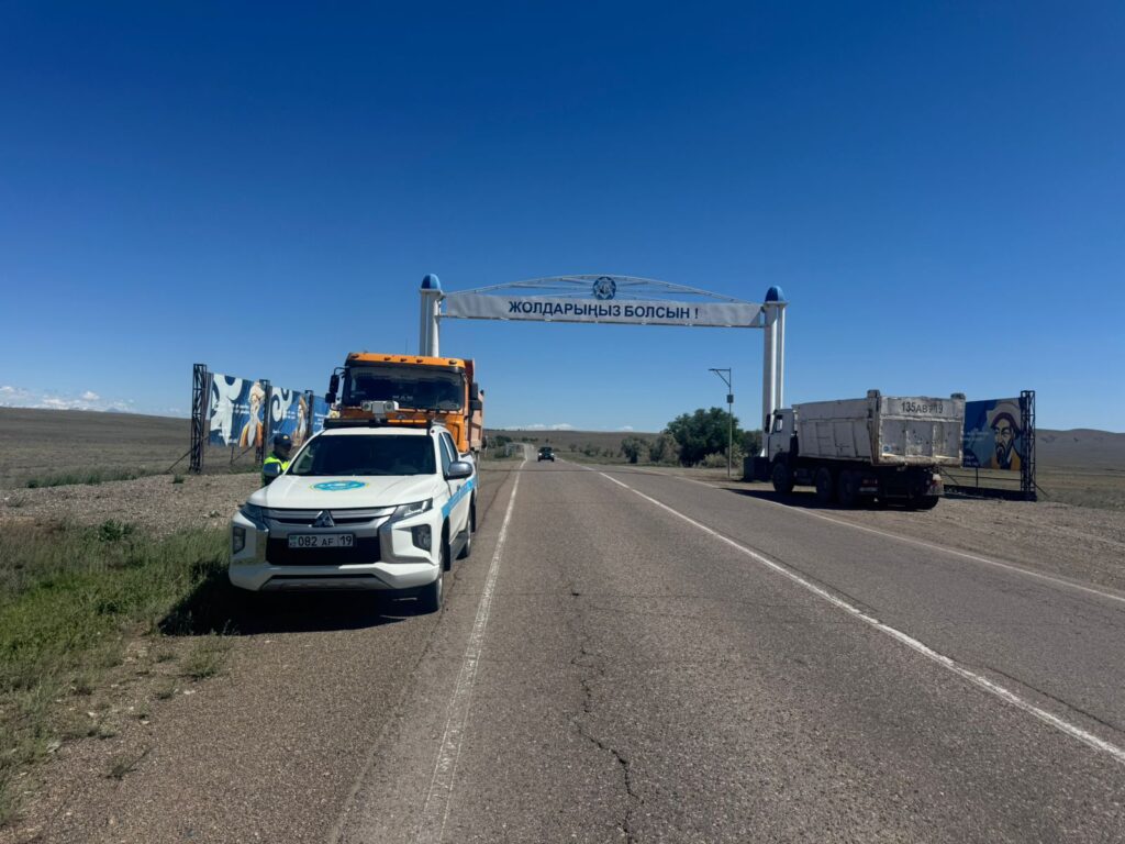 Полиция перекрывает каналы нелегального вывоза щебня и песка в Жетiсу
