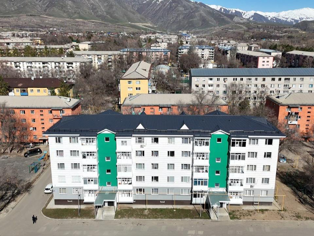 Области Жетісу – 4 года: в Текели жителям аварийных домов выдано 212 квартир