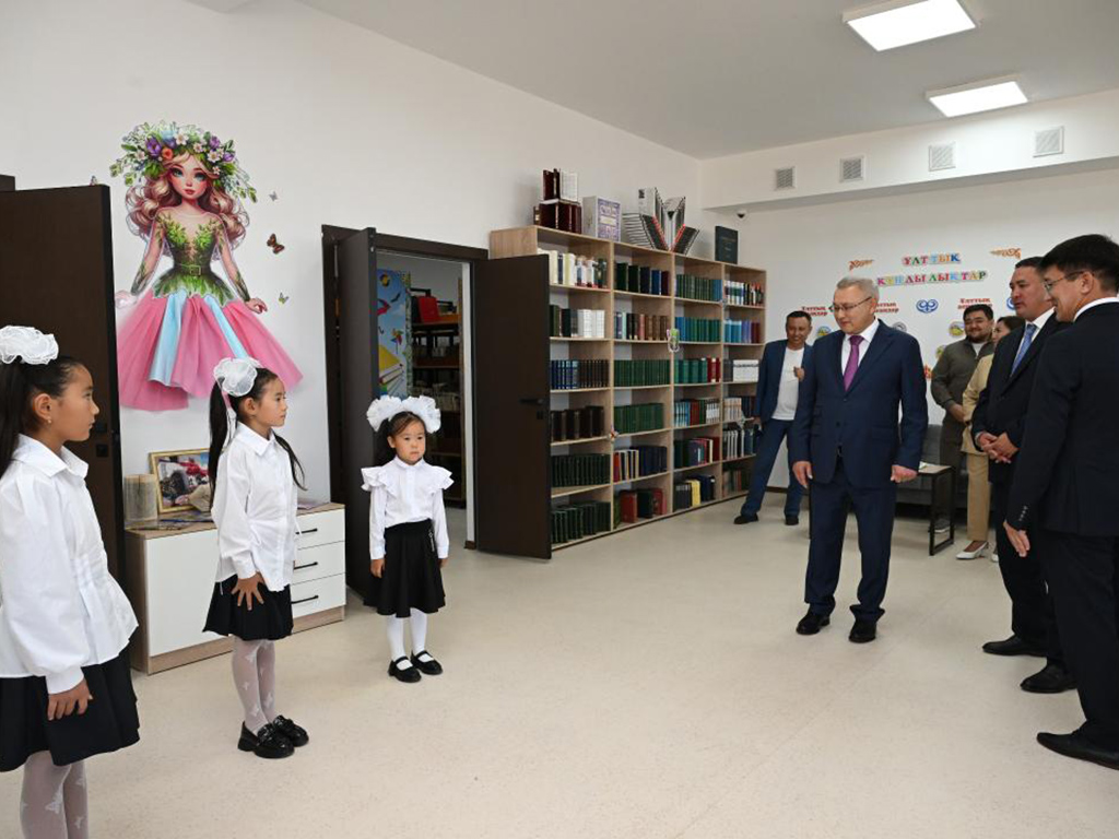 Первая в Жетісу библиотека нового формата открылась в Сарыозеке