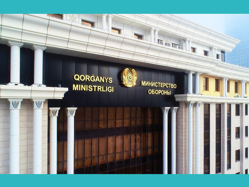 В связи с распространяющейся в социальных сетях информацией о матросах срочной службы Ахметове А.А. и Мағауия Ә.А. сообщаем следующее