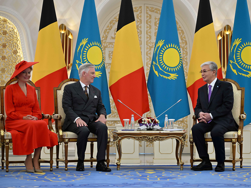Президент Казахстана провел переговоры с Королем и Королевой бельгийцев в узком составе