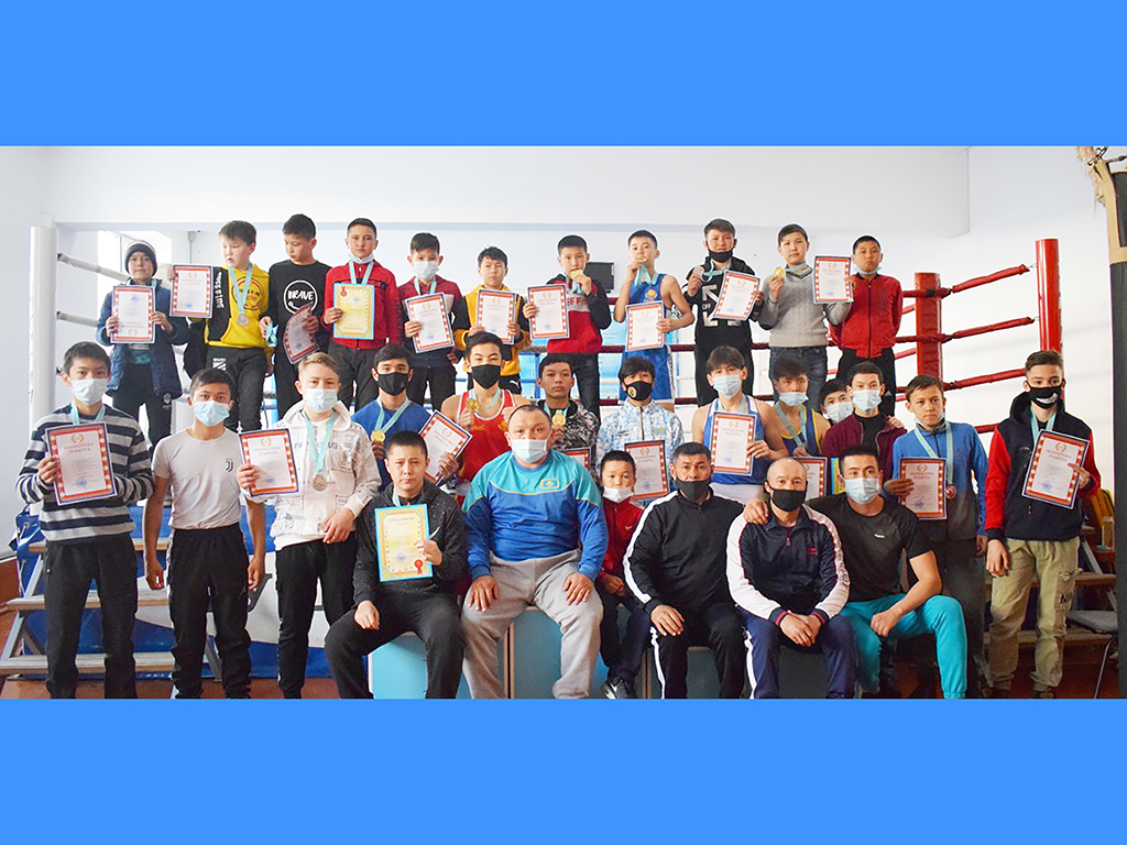 Юные боксеры прославляют город