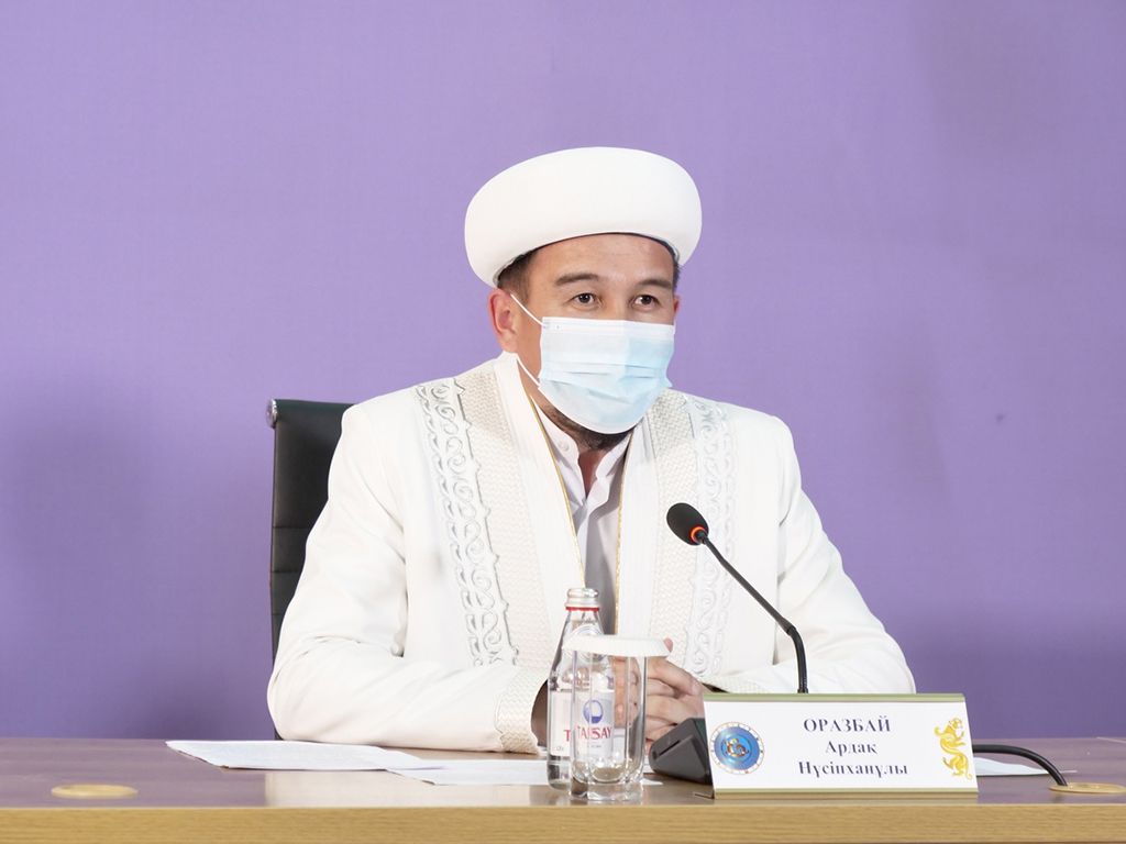 Мусульмане могут вакцинироваться от короновируса в месяц Рамазан