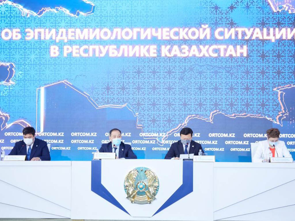 О новых ограничениях и вакцинации в Казахстане рассказал А.Цой