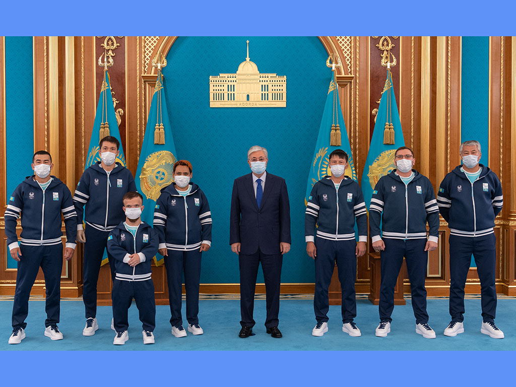 Касым-Жомарт Токаев встретился с членами национальной паралимпийской сборной Казахстана