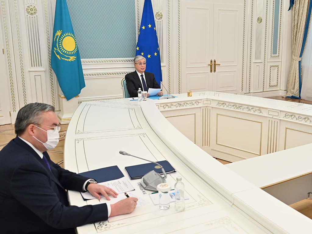Касым-Жомарт Токаев провел переговоры с Президентом Европейского Совета Шарлем Мишелем